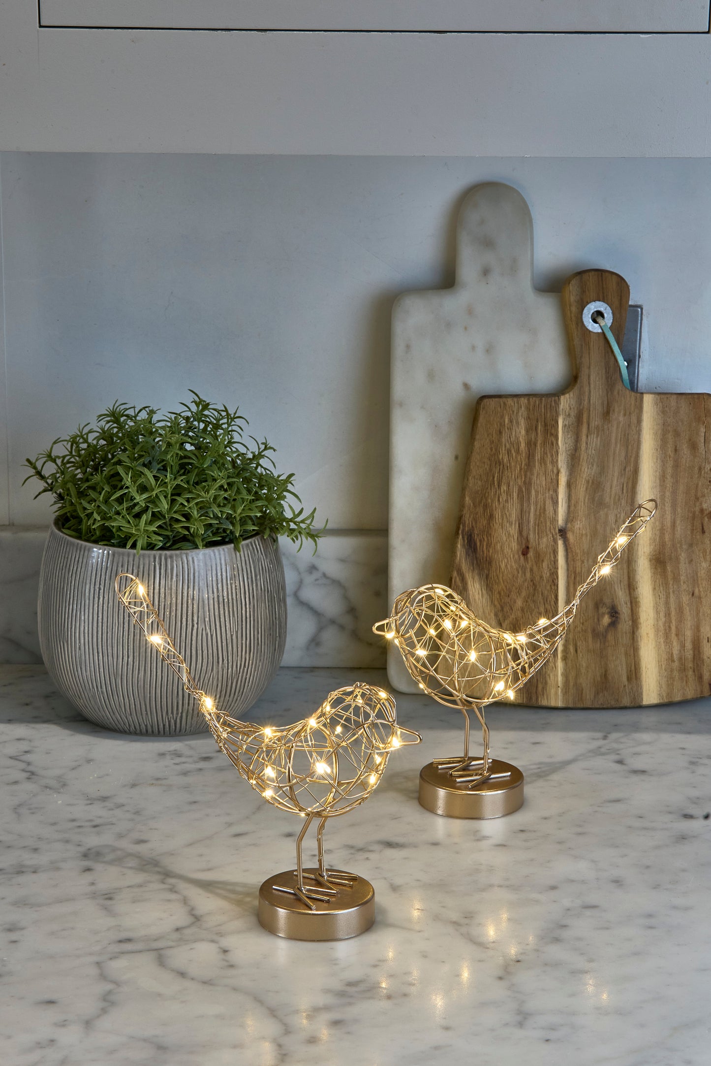 Table Robin Light